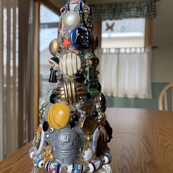 Star Wars Junkdrawer Tree Handmade Decoration - Picture 14 of 16